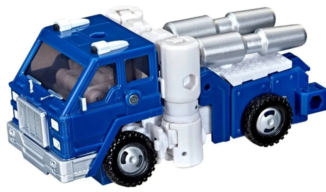 Hasbro Transformers War for Cybertron: AUTOBOT PIPES 6inch Action Figure